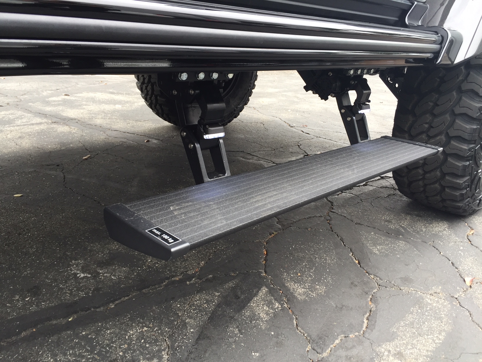 Electric Running Boards >> Brabus Electric Running Boards Base Mb G500 4x4 Short Boards Electric Running Boards >> Brabus Electric Running Boards Base Mb G500 4x4 Short Boards